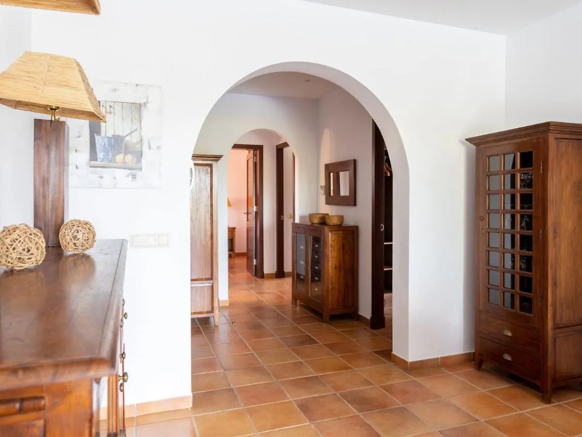 Villa Villas Finesse Tipo 1 3Dormitorios By Interhome Son Bou